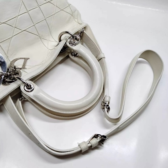 Christian Dior White Cannage Leather Shoulder Bag - Picture 3 of 9